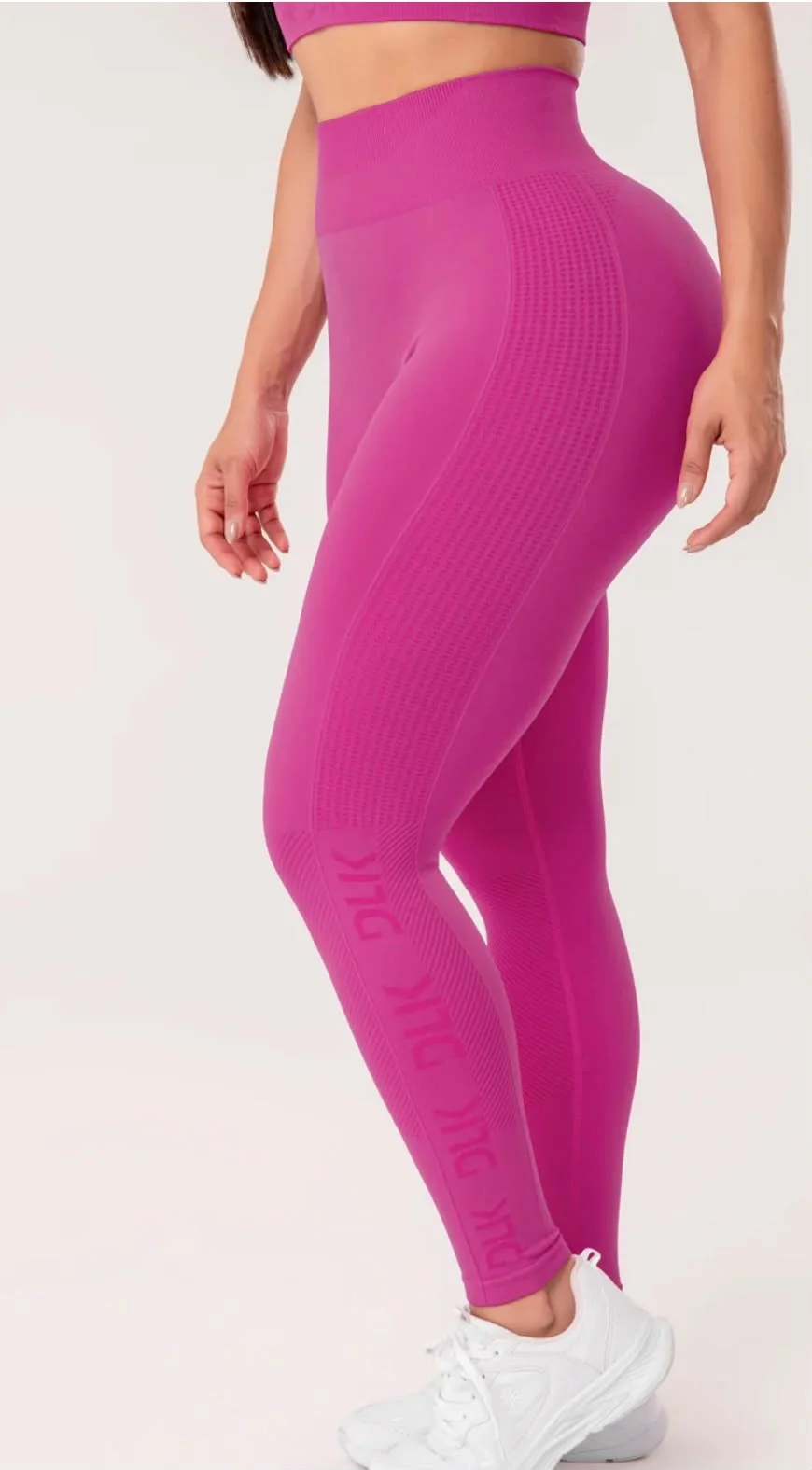 Legging Fitness Feminina Fúcsia Com Detalhe Logomania E Modela Bumbum Seamless+ DLK, variante 1